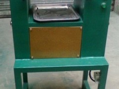 供應優質4寸煉膠機及配套資料與操作規程
